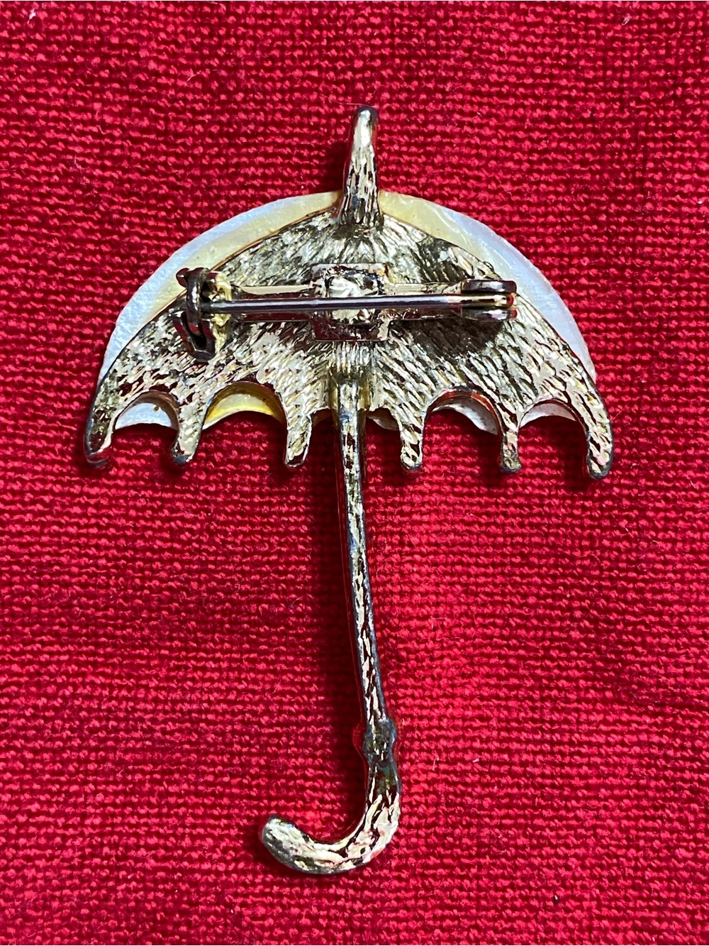 Vintage Mother of Pearl Shell Umbrella Brooch with Red & Green Stripes on gold - Picture 5 of 7
